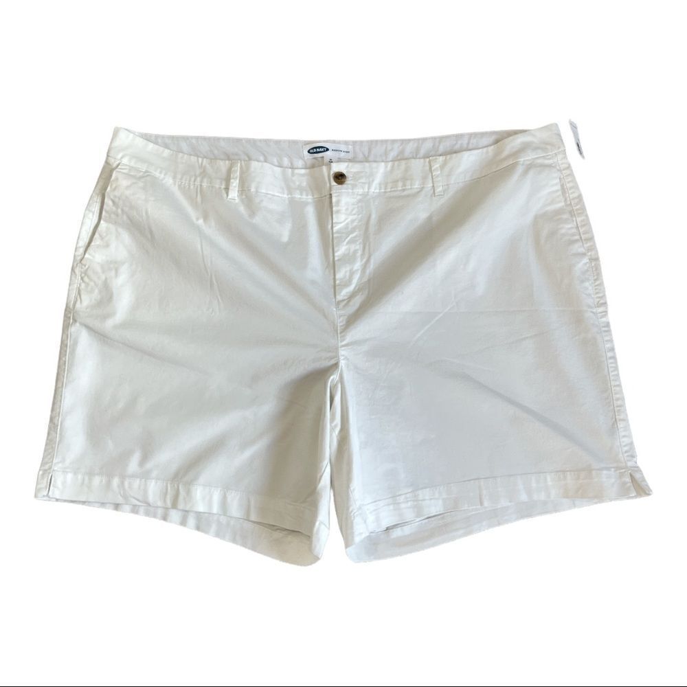 OLD NAVY Women’s Cotton Blend Everyday Shorts White Size 30 Plus/4X